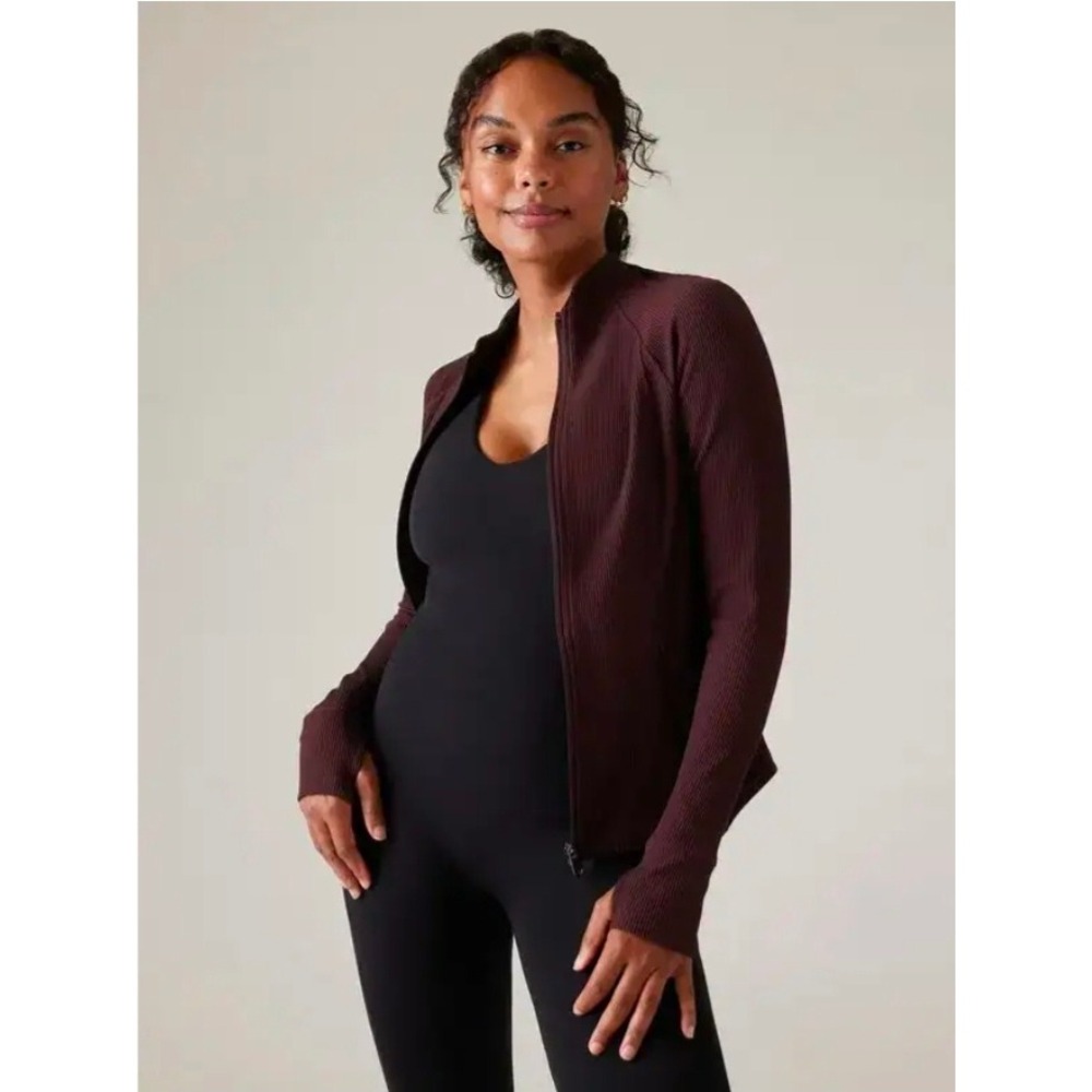 Athleta Mahogany Burgundy Pranayama Ribbed Full Zip Atheleisure Gym Athletic
